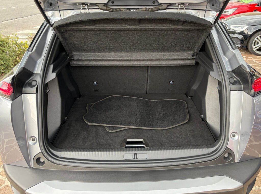 2008 II 2024 1.2 puretech Allure s 101cv