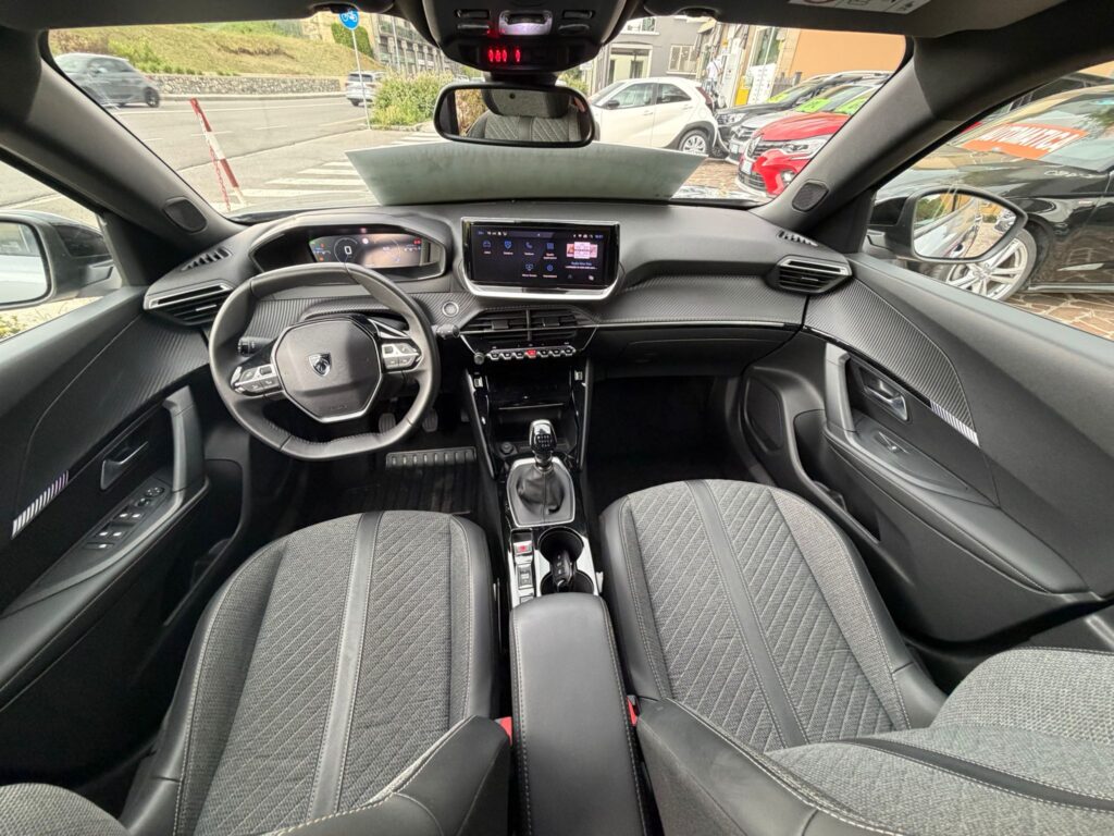 2008 II 2024 1.2 puretech Allure s 101cv